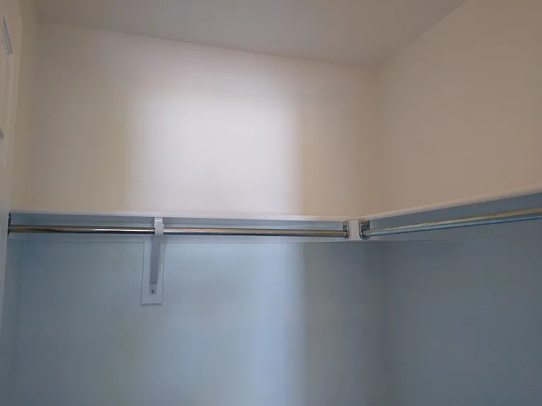 340 Andrew Dr — Photo 52