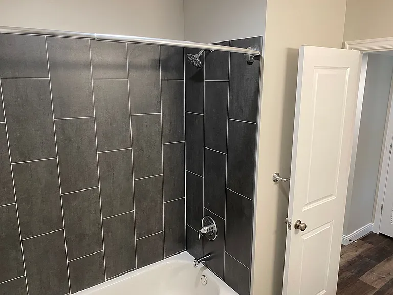 2901-2905 Rollins Rd #2911 — Photo 2