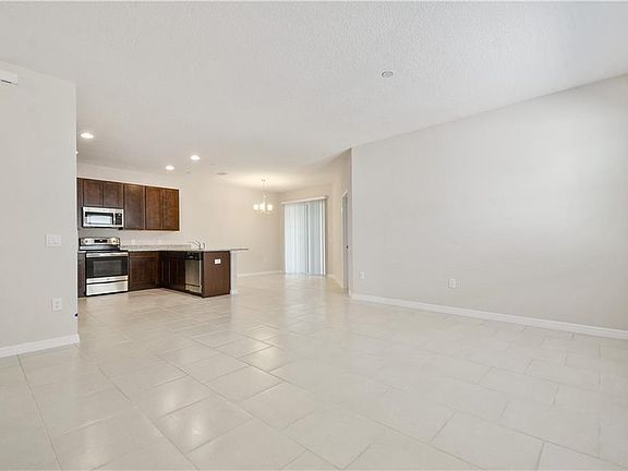 4th image of 1884 Overcup Ave