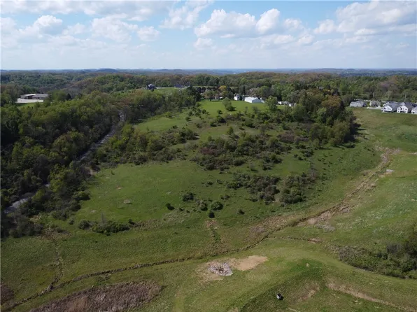 5702 N Montour Rd, Gibsonia, PA 15044