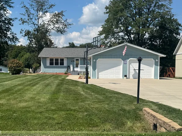 27 SW Santee Dr, Greensburg, IN 47240