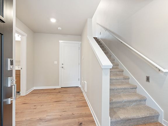 2nd image of 13730 Manor Way #D1
