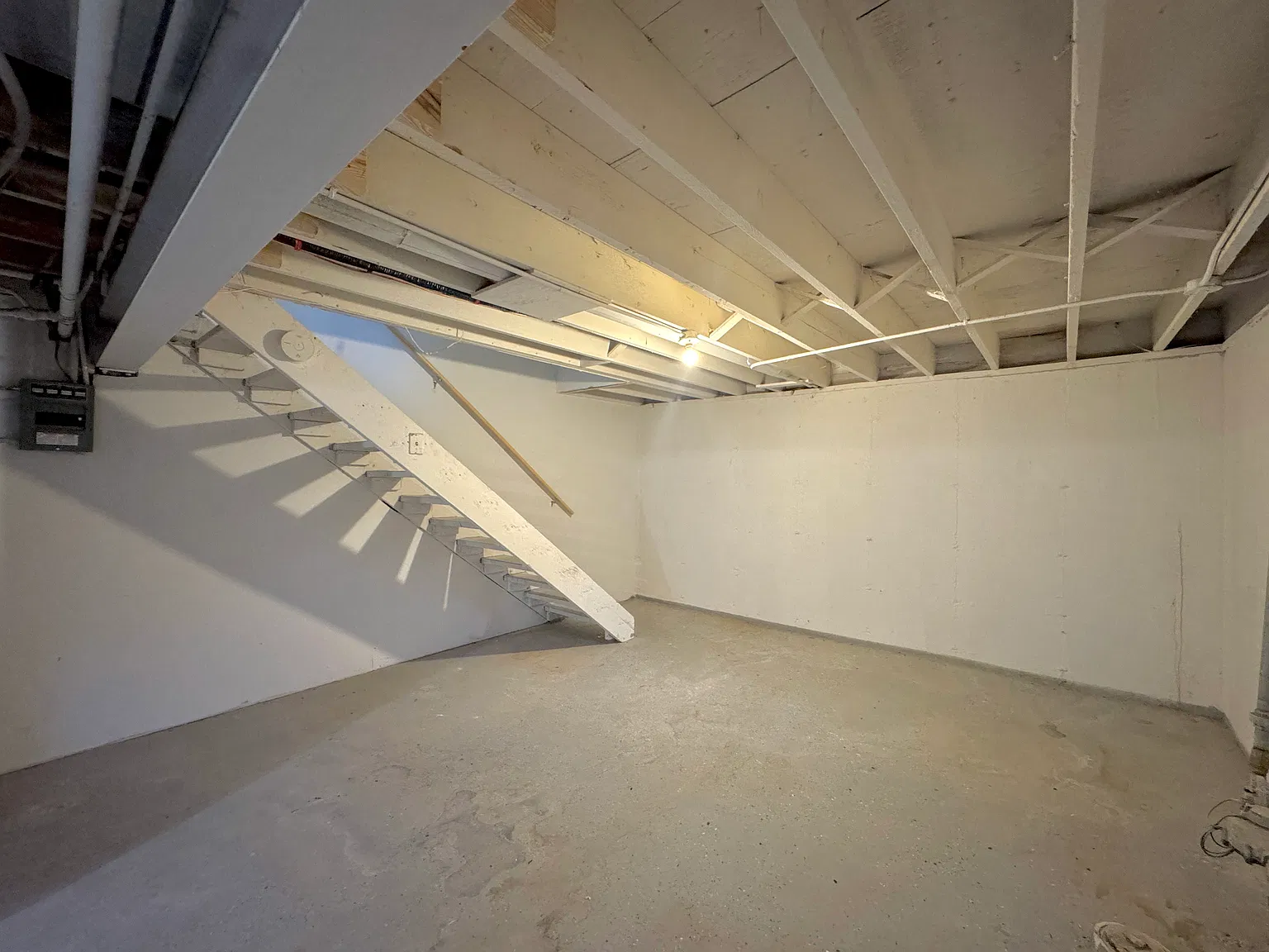 2 bed, 1.5 bath, 855 sqft, $1,450 — Photo 3