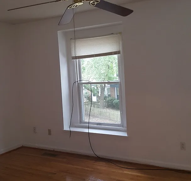 1232 S Lynnhaven Pkwy — Photo 3
