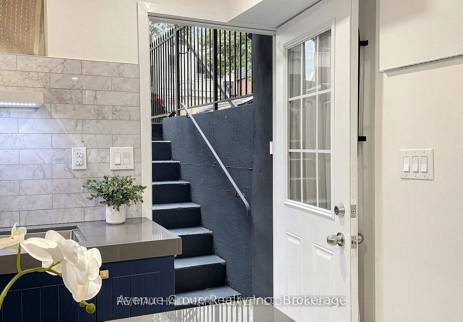 1 bed, $2,200 — Photo 2