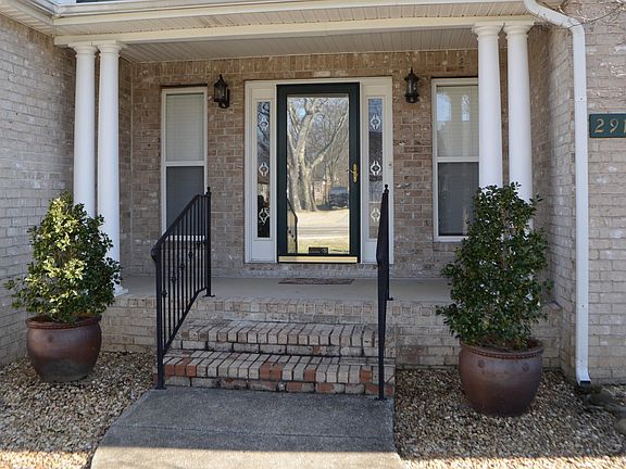 3rd image of 2914 Vinemont Dr
