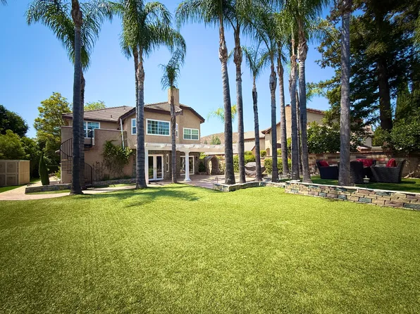 29608 Lazy Oak Pl, Agoura Hills, CA 91301