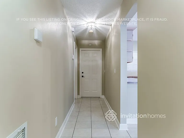13740 Cromer Ct — Photo 16