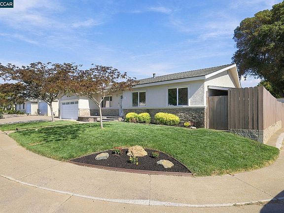 3rd image of 8125 Holanda Ln
