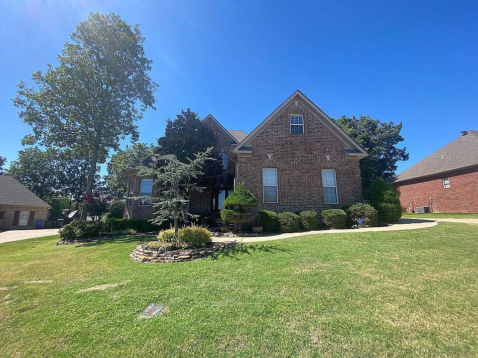 1st image of 3405 Annadale Dr