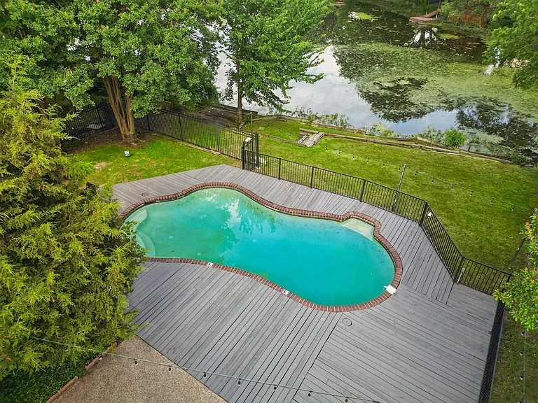 5830 Jester Dr — Photo 44