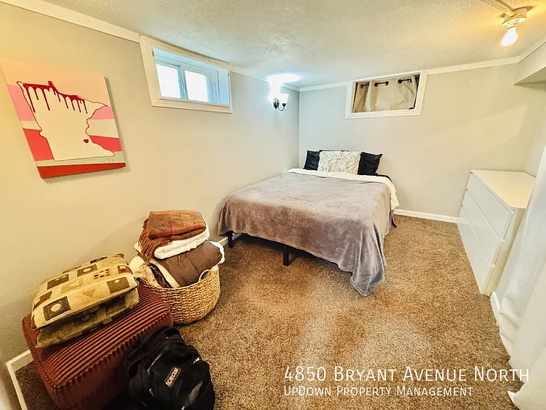 4850 Bryant Ave N — Photo 15