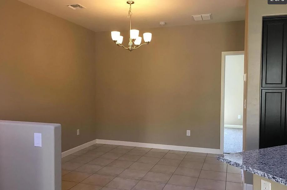 2nd image of 2150 W Alameda Rd Unit 1243