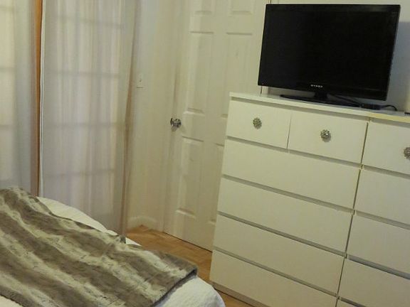 5th image of 41 Carmine St APT 6