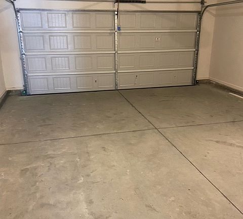 3rd image of 4310 Remington Ave