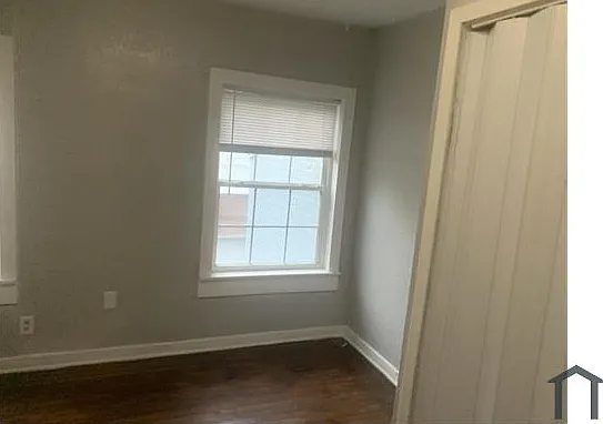 2077 Hazel St — Photo 10