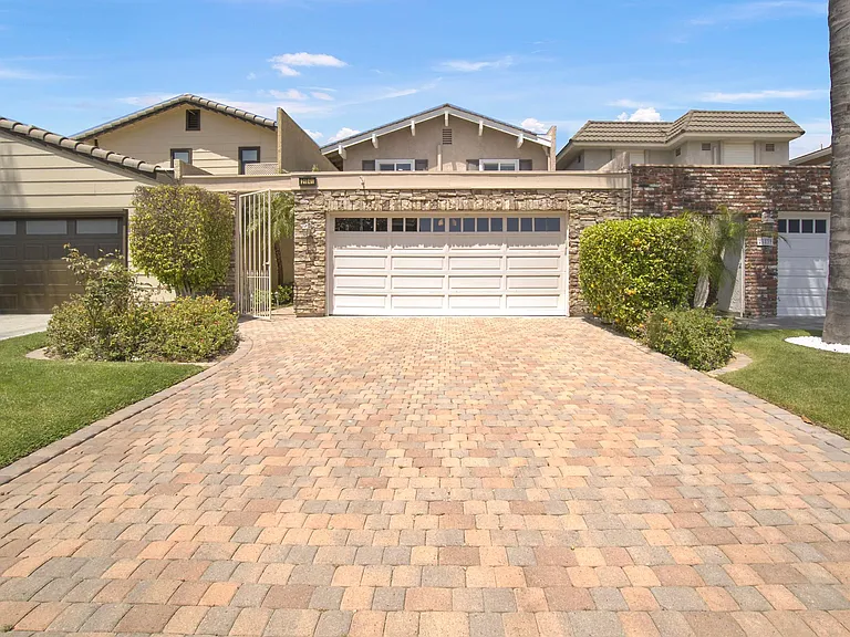 21841 Ticonderoga Ln — Photo 106