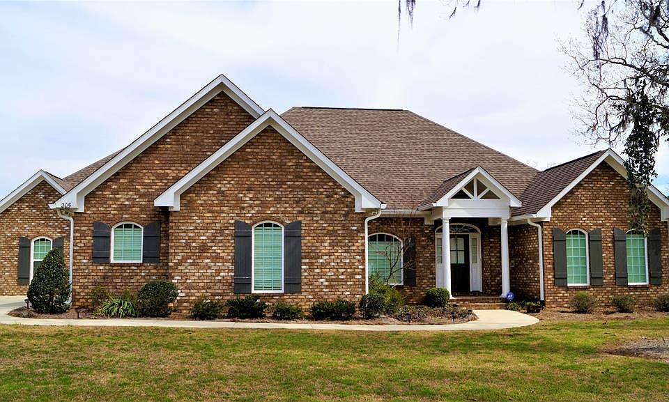 1st image of 205 Quail Chase Dr