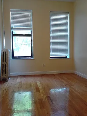 Rented by Lang Realty LLC | media 21