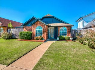 2103 Westmore Dr, Moore, OK 73170