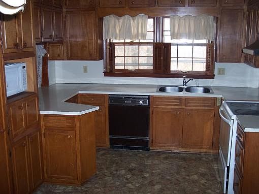 2nd image of 1281 Prater Ln