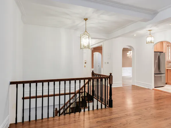 7 Park Avenue image 15 of 20