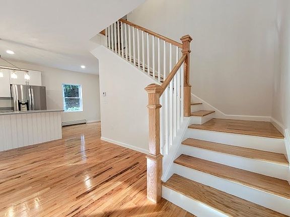 2nd image of 56 Huntington Drive