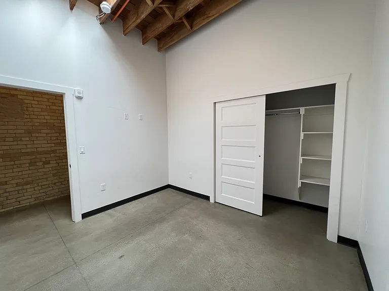 Borden Lofts — Photo 39