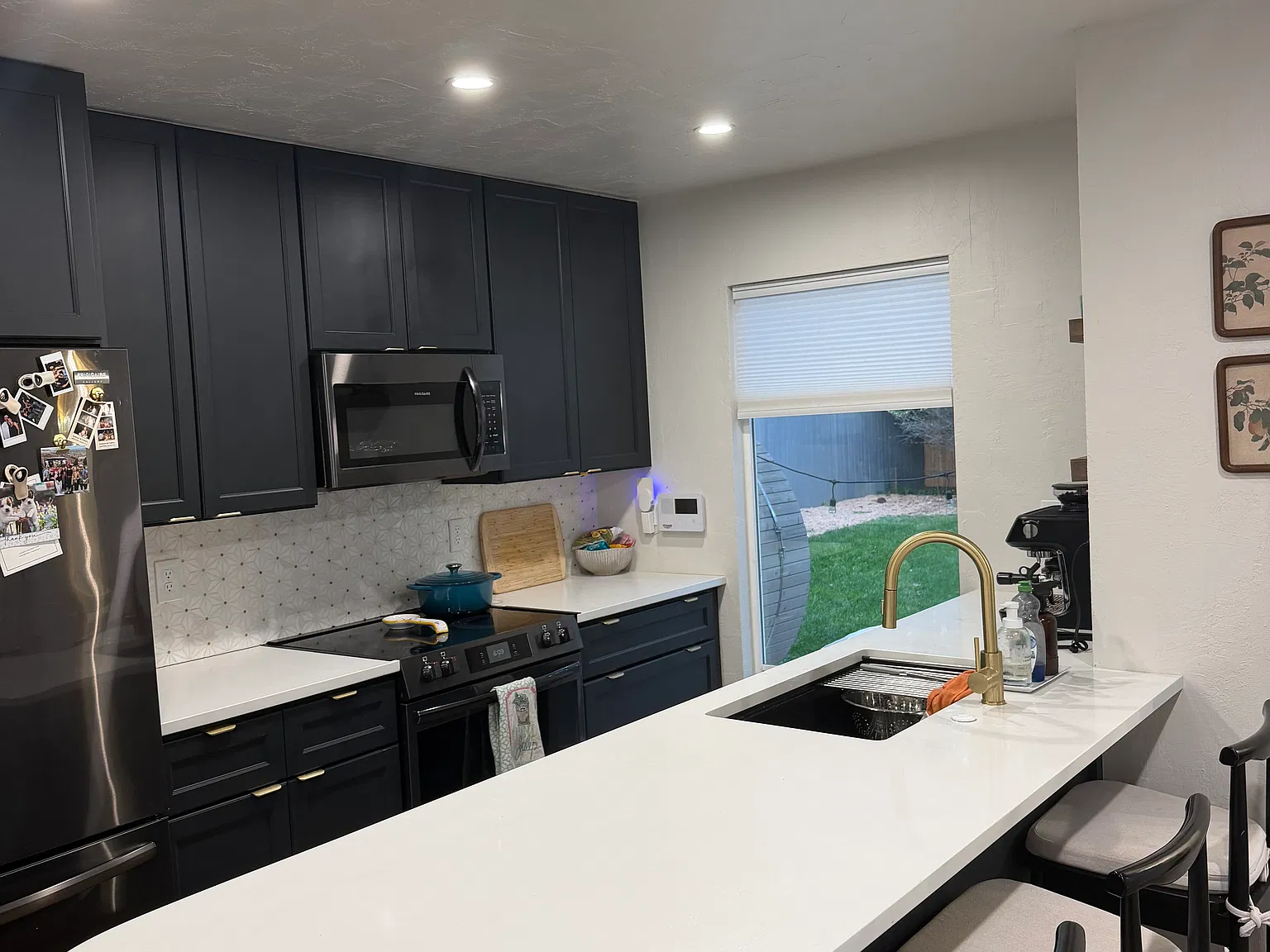 2 bed, 850 sqft, $2,675 — Photo 3