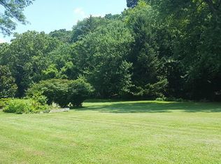1666 Colonial Manor Dr, Lancaster, PA
