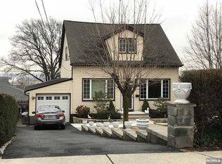 78 Columbia St, Wood Ridge, NJ 07075