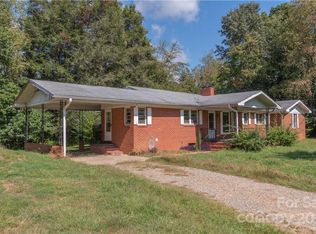 52 Industrial Park Dr, Lake Junaluska, NC 28786