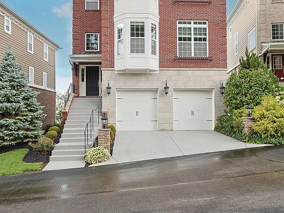 2nd image of 5349 Grand Vista Ct
