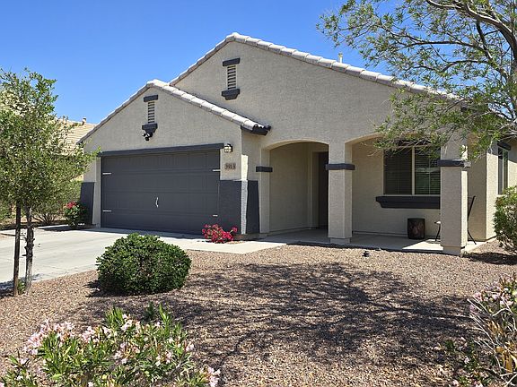 5th image of 3913 S 185th Ln