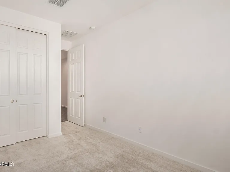 2503 S 180th Dr — Photo 25