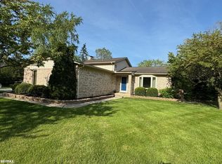 70160 Hicks Rd, Armada, MI 48005