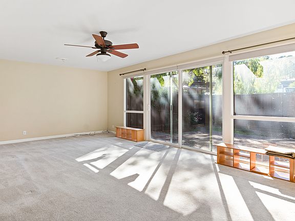 ceiling fan, forced air and A/C