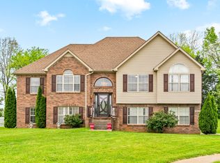 3100 Shadow Bluff Ct, Clarksville, TN 37040