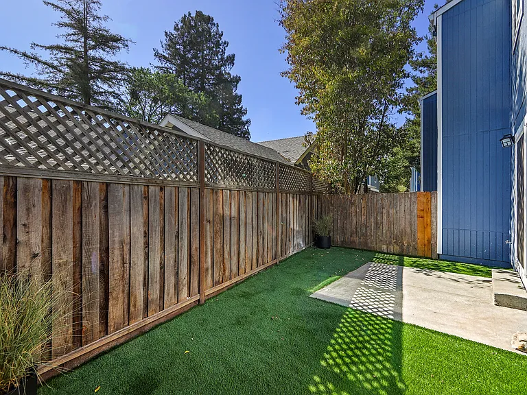 801 Dutton Ave Unit 400-009