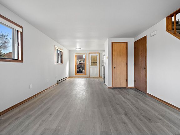 5th image of 2235 Brookview Ct #A