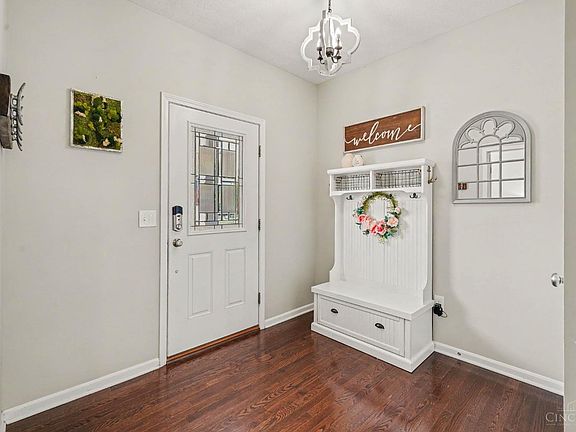 5th image of 293 Haybrooke Dr