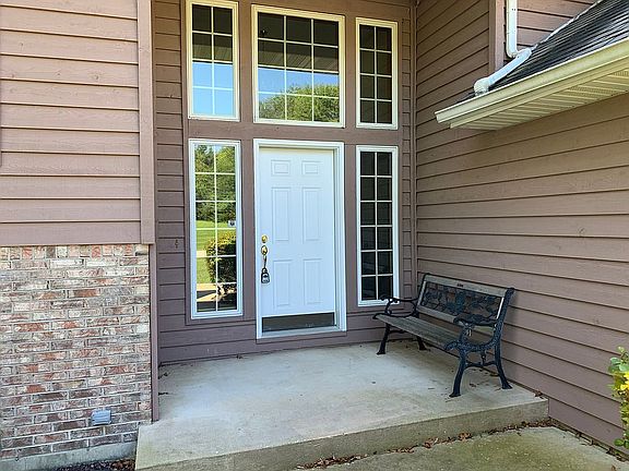 3rd image of 5406 Skyline Dr