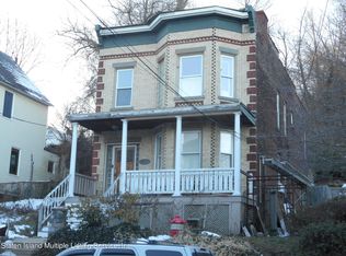 936 Van Duzer St, Staten Island, NY 10304