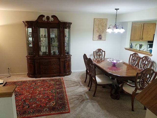 1st image of 326 W Whispering Oaks Ln