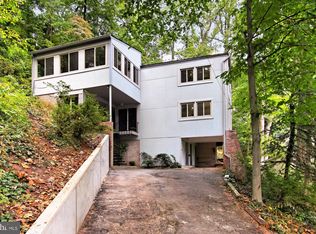 6366 Burton Cir, Falls Church, VA 22041