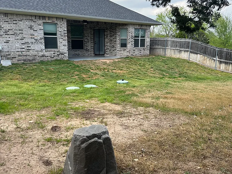 2203 Navasota St — Photo 35