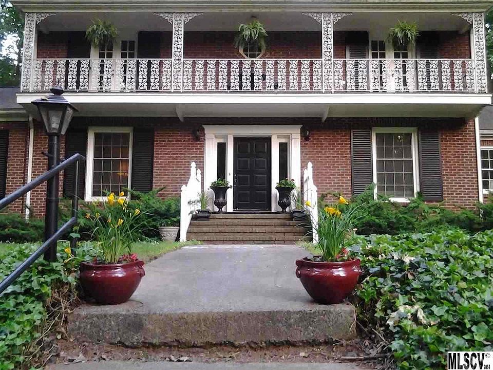 1st image of 808 Northwest Blvd