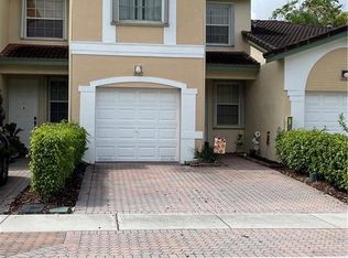11662 NW 47th Ct, Pompano Beach, FL 33076