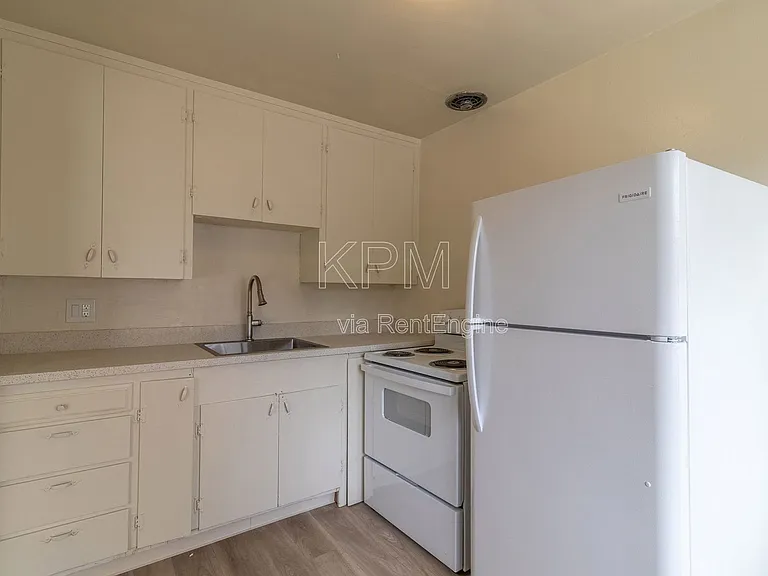 3814 N California St #3 — Photo 7