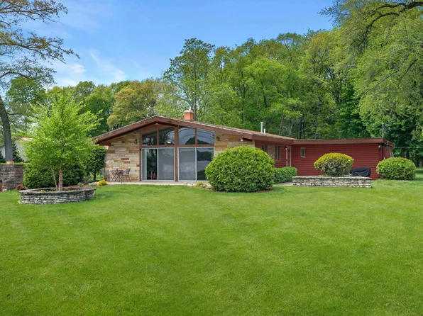 5100 S County Road 210, Knox, IN 46534